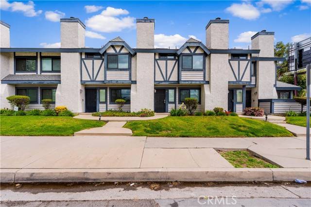 Reseda (los Angeles), CA 91335,19231 Sherman Way #44