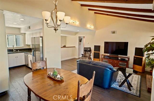 Sunland (los Angeles), CA 91040,10516 Sunland Boulevard #5