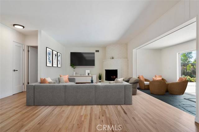 Winnetka (los Angeles), CA 91306,8853 Fullbright Avenue