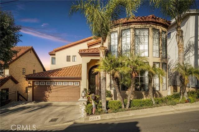 Woodland Hills (los Angeles), CA 91364,21215 Escondido Street