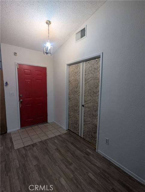 Palmdale, CA 93552,37543 Royal Court