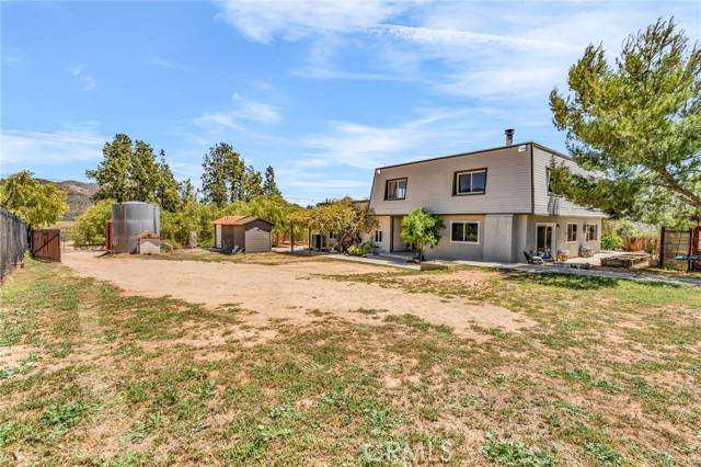 Agua Dulce, CA 91390,33645 Kobe Road
