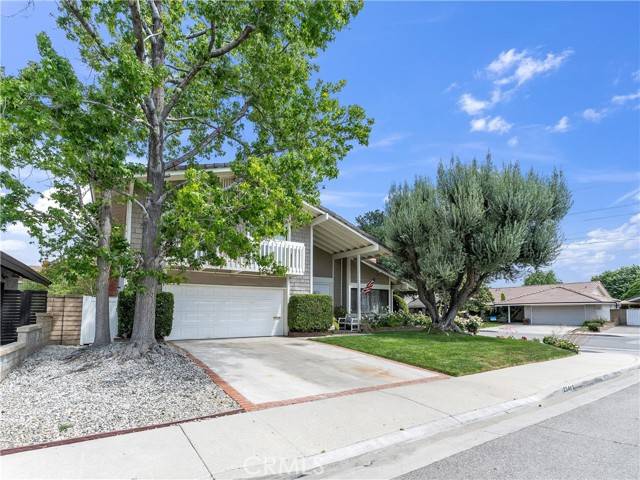 Valencia (santa Clarita), CA 91355,23403 Via Castanet