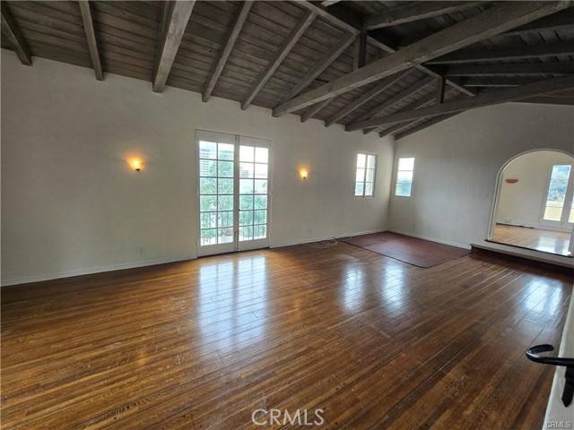 Los Angeles, CA 90068,1958 Glencoe Way