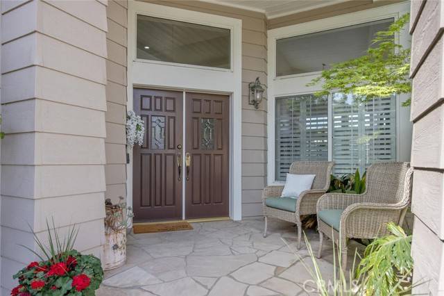 Valencia (santa Clarita), CA 91354,27448 Whitefield Place