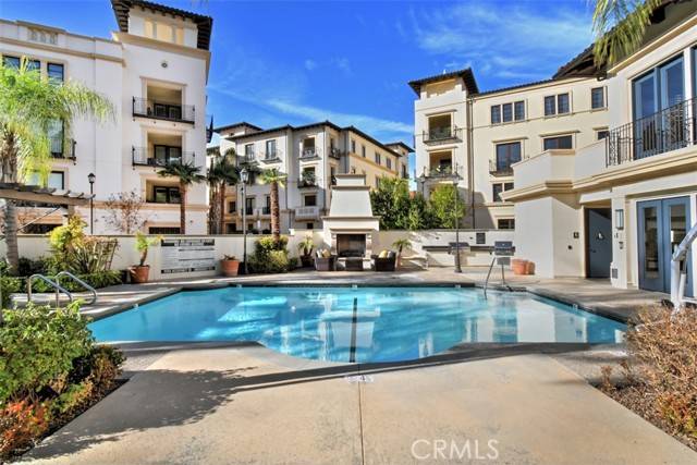Calabasas, CA 91302,23500 Park Sorrento #D22