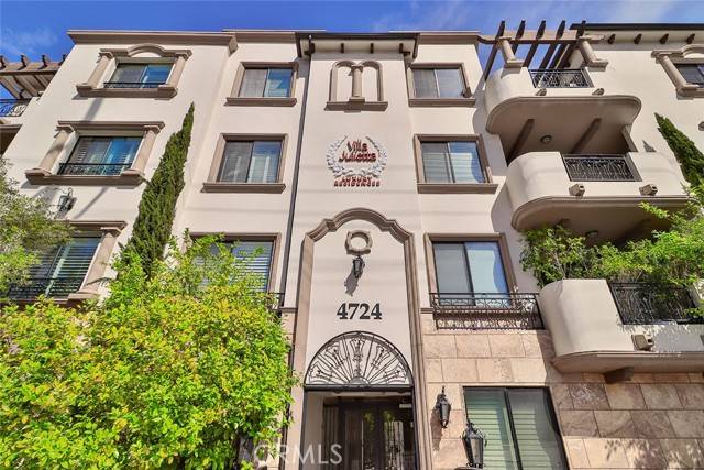 Sherman Oaks, CA 91403,4724 Kester Avenue #404