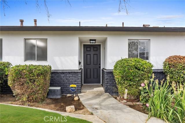 Bakersfield, CA 93304,1320 Emery Avenue