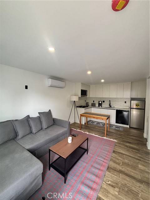 Woodland Hills (los Angeles), CA 91367,5500 Keokuk Avenue