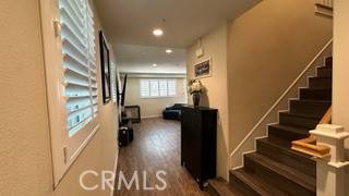 North Hills (los Angeles), CA 91343,8621 Noble Avenue #4