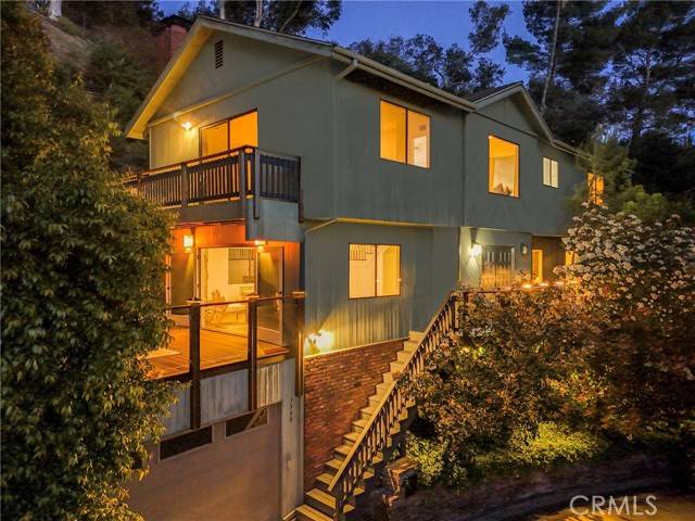 Sherman Oaks, CA 91423,3392 Coy Drive