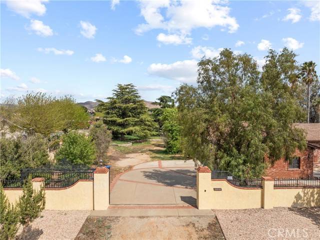 Acton, CA 93510,32838 Acklins Avenue