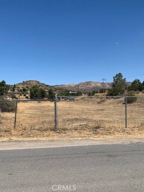 Acton, CA 93510,3362 Syracuse Avenue