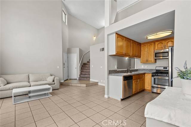 Pacoima (los Angeles), CA 91331,11150 Glenoaks Boulevard #98