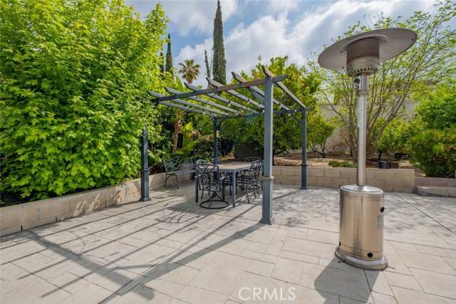 Sunland (los Angeles), CA 91040,10404 Jardine Avenue