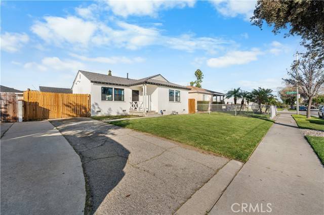 Pico Rivera, CA 90660,9753 Sunglow Street