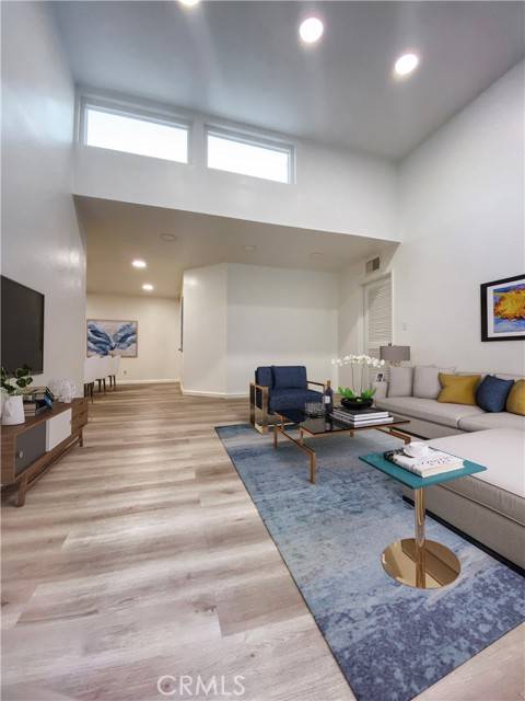 Tarzana (los Angeles), CA 91356,18645 Hatteras Street #278