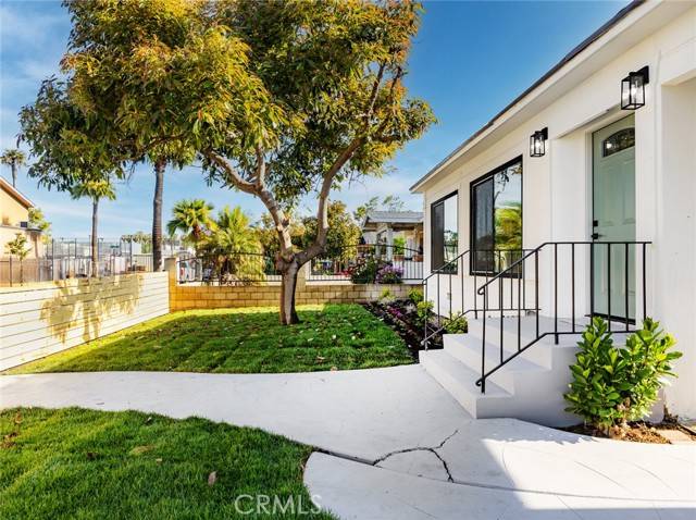 Santa Ana, CA 92701,509 S Ross Street