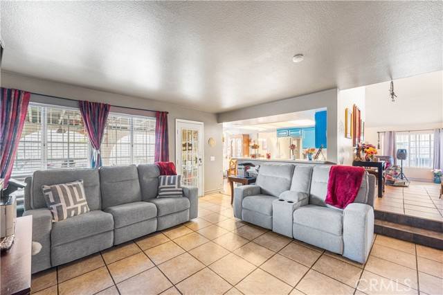 Lancaster, CA 93535,2321 Mulberry Avenue