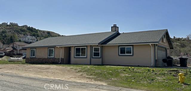 Lake Hughes, CA 93532,14402 Boxtree Street