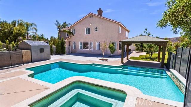 Canyon Country (santa Clarita), CA 91387,17195 Summit Hills Drive