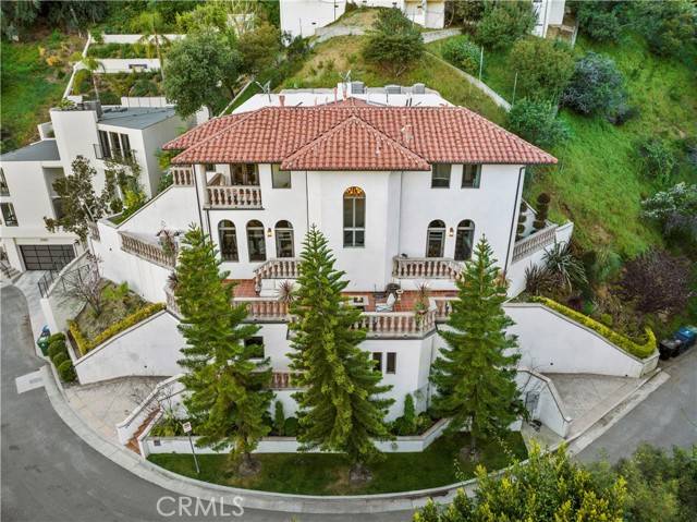 Los Angeles, CA 90068,2995 Belden Drive