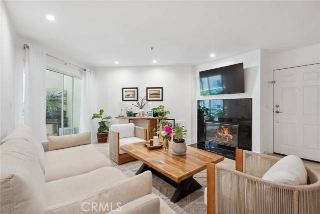 Oak Park, CA 91377,5744 Oak Bend Lane #212