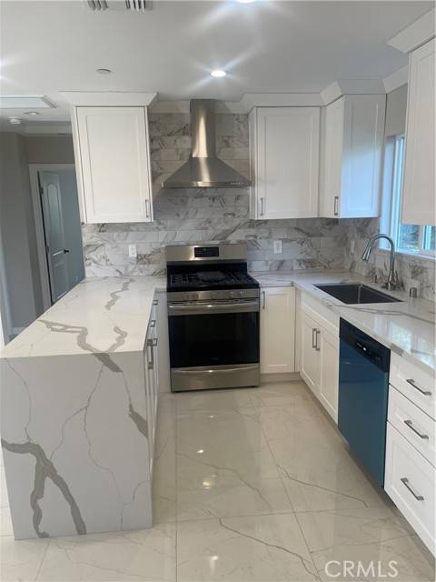 Porter Ranch (los Angeles), CA 91326,18706 Brasilia Drive