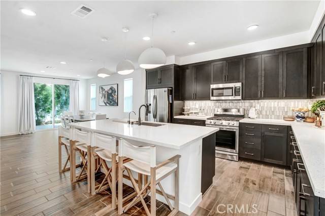 Sylmar (los Angeles), CA 91342,11837 Terra Vista Way