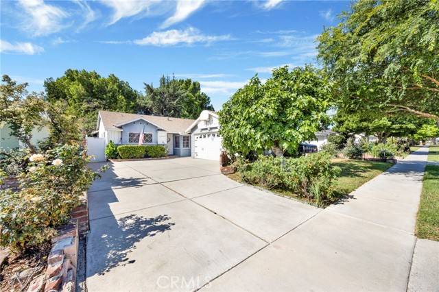 Van Nuys (los Angeles), CA 91405,13916 Cantlay Street