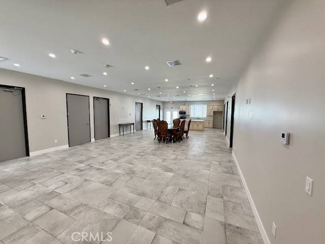 North Hollywood (los Angeles), CA 91605,6940 longridge
