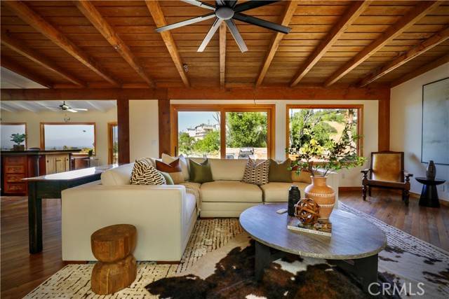 Sherman Oaks, CA 91423,3700 Koster Avenue