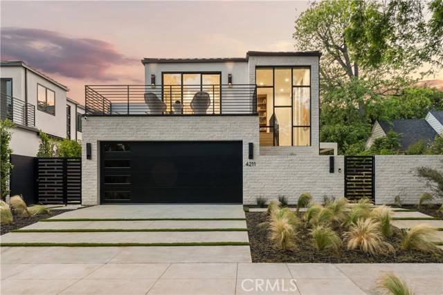 Studio City (los Angeles), CA 91604,4211 Agnes Avenue