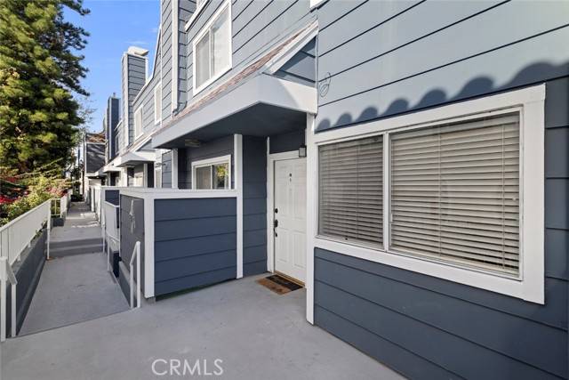 Sherman Oaks, CA 91423,4511 Murietta Avenue #8