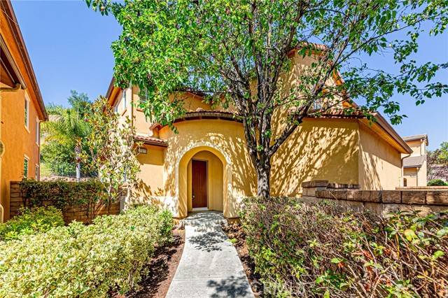 Valencia (santa Clarita), CA 91381,27273 Baviera Way