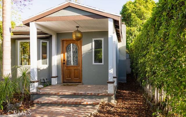Van Nuys (los Angeles), CA 91405,14816 Covello Street