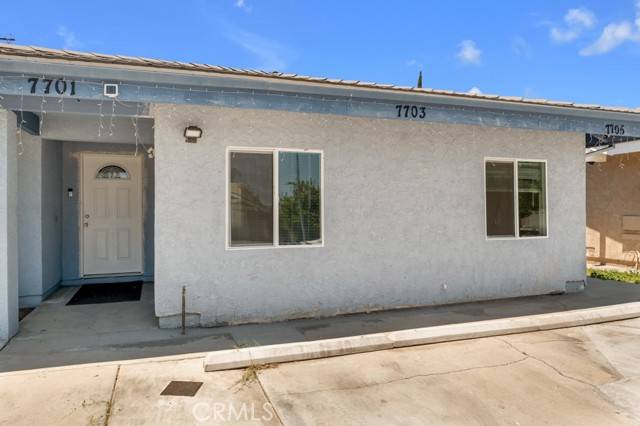 Reseda (los Angeles), CA 91335,7701 Baird Avenue