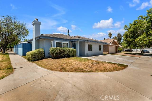 Reseda (los Angeles), CA 91335,7701 Baird Avenue