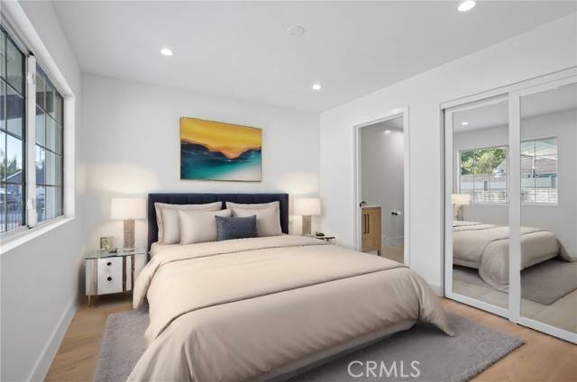Woodland Hills (los Angeles), CA 91367,6428 Kessler Avenue