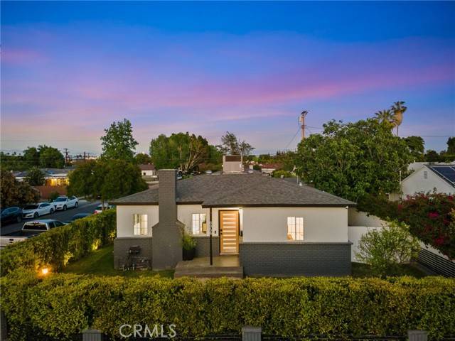 Reseda (los Angeles), CA 91335,6956 Corbin Avenue