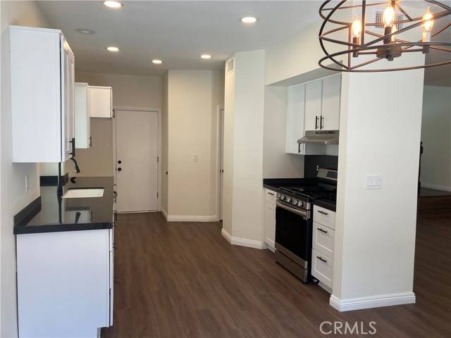 Saugus (santa Clarita), CA 91390,28769 Magnolia Way