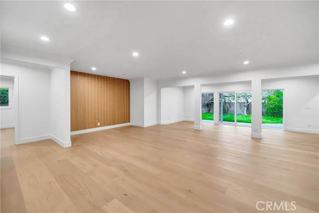 Sherman Oaks, CA 91423,4637 Nagle Avenue