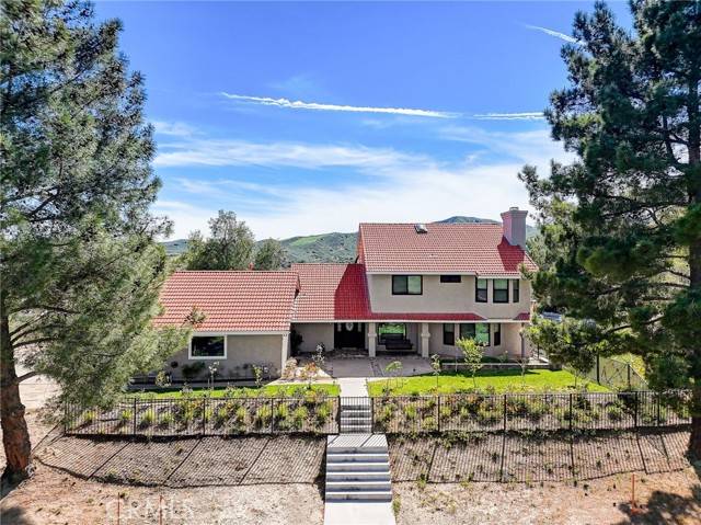 Castaic, CA 91384,30541 Remington Road