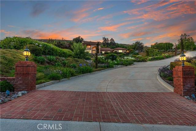 Camarillo, CA 93012,6805 Aviano Drive
