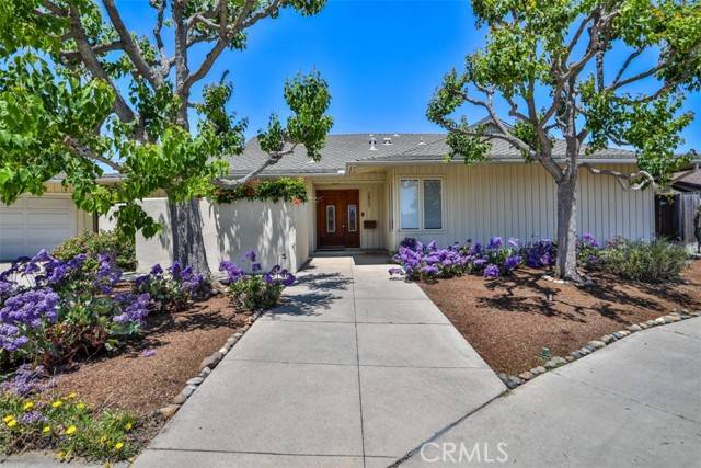 Costa Mesa, CA 92626,2857 Serang Place
