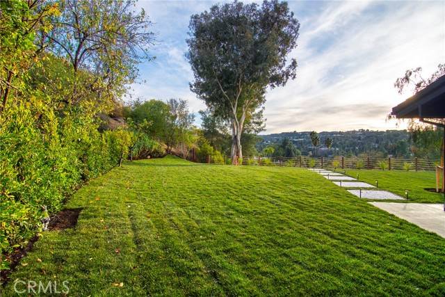 Tarzana (los Angeles), CA 91356,19291 Berclair Lane