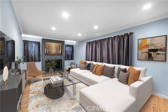 Canoga Park (los Angeles), CA 91304,21045 Blythe St
