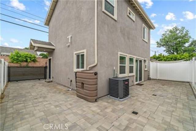 Granada Hills (los Angeles), CA 91344,17165 Rinaldi Street