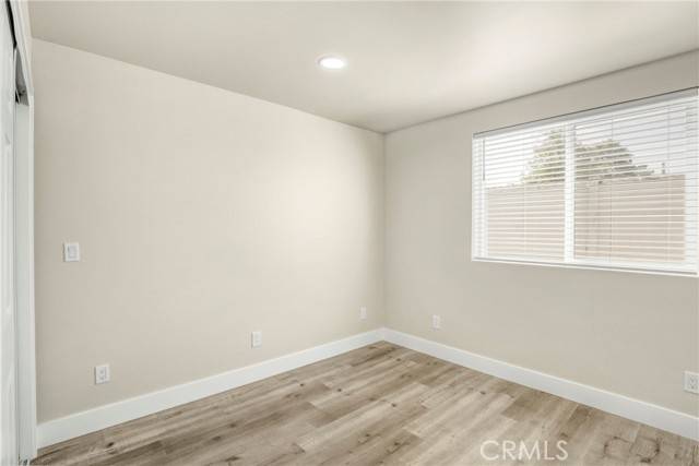 Granada Hills (los Angeles), CA 91344,11606 Paso Robles Avenue