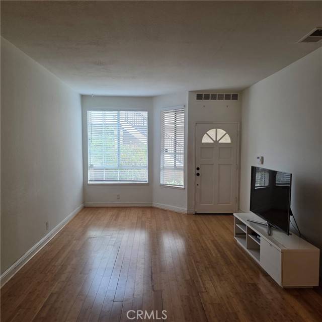 Rancho Santa Margarita, CA 92688,53 Via Honrado